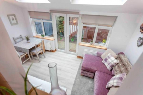 Cosy Heather Cottage